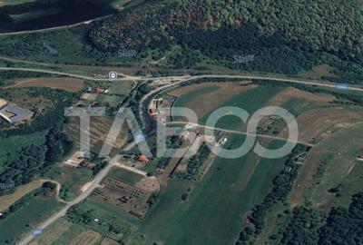 Teren de 1645 mp, în Orlat - 3