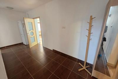 Casă individuală cu 5 camere cu Canalizare în Central - 8