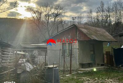 Casă cu 3 camere decomandat în Bobolia - 6