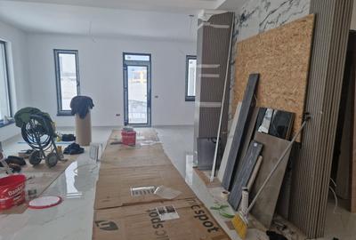 Casă individuală cu 4 camere cu Canalizare în Cristian - 3