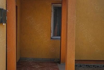 Casă cu 5 camere în Caracal - 2