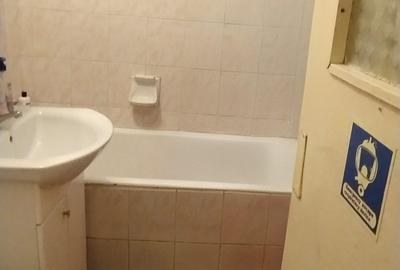 Apartament cu 3 camere decomandat în Tomis Nord - 11