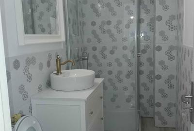 Apartament cu 2 camere decomandat în 13 Septembrie - 1