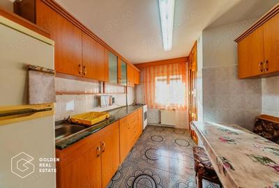 Apartament cu 3 camere decomandat în Micălaca - 3