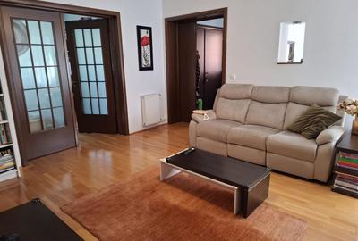 Apartament cu 3 camere decomandat în Cotroceni - 2