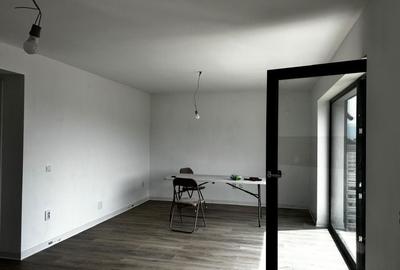 Corp de casa constructie NOUA Codlea,PARTER ,curte proprie. - 3