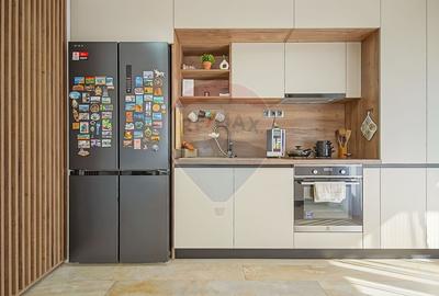 Apartament cu 4 camere decomandat, mobilat în Tractorul - 14