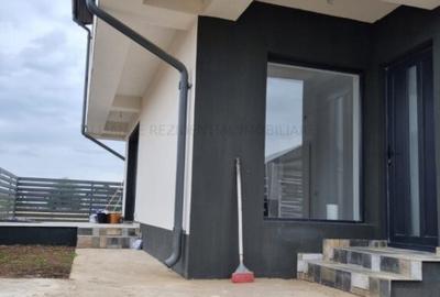 Casa stil Mediteranian,la 6-7 minute de STB,asfalt,spatii moderne - 2