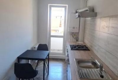 Inchiriere garsoniera decomandata Rezervelor 60 bis - langa Ballroom - 2