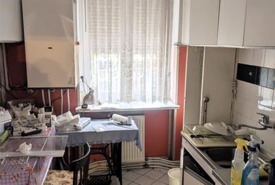 Apartament cu 4 camere decomandat în Central - 6
