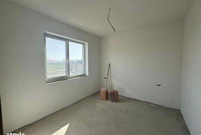 Casă cu 4 camere cu Teren 306 Mp în Central - 8