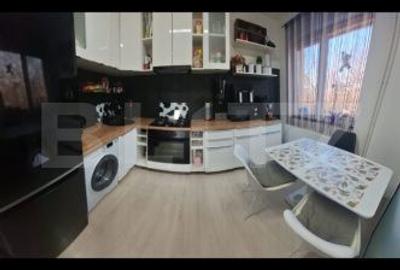 Casă cu 6 camere cu Teren 350 Mp în Tătărași - 4