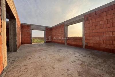 Casa noua la rosu - Tarian Girisu de Cris - Teren 560 mp - 4