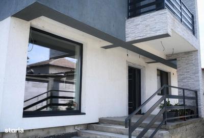 Casă cu Teren 390 Mp în Central - 8