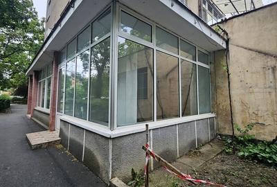 Spațiu comercial, de 54 mp, în Decebal - 9