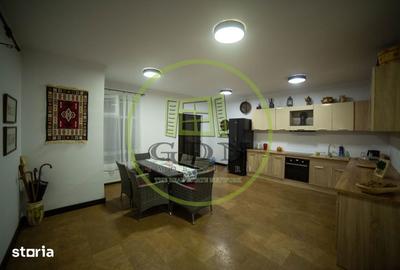 Casă cu 7 camere cu Teren 3515 Mp în Deda - 14
