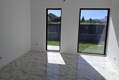 Casa constructie 2024, structurata pe P+E situata in Harman! - 5