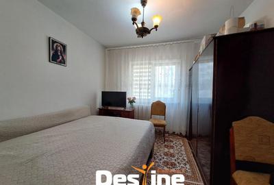 ZIMBRU, Apartament 3 camere, DECOMANDAT, 59.5mp, et 4 cu pod - 3