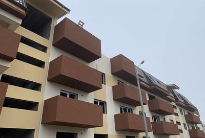 Apartament cu 3 camere decomandat în Apărătorii Patriei