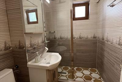 Apartament cu 3 camere decomandat în Călărași - 1