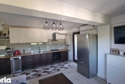 Apartament cu 4 camere în Rediu - 11