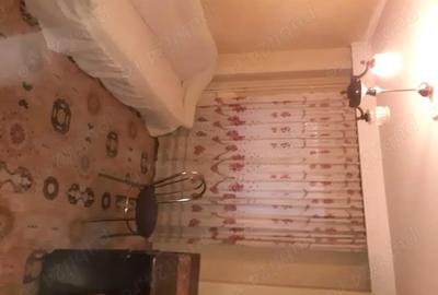 Apartament cu 4 camere decomandat în Trivale - 2