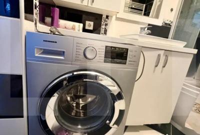 Apartament cu 2 camere decomandat în UTA - 7