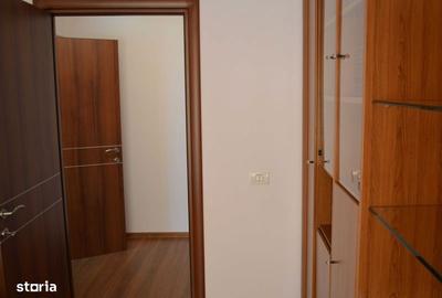 Apartament cu 3 camere semidecomandat în Titan - 6