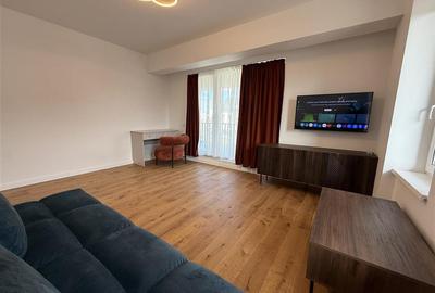 Apartament cu 2 camere decomandat în Tractorul - 27