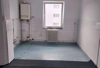 Apartament cu 4 camere decomandat în Central - 6