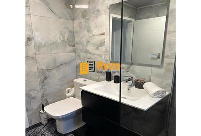 COBADIN, PETRE ISPIRESCU, PARC SEBASTIAN RENOVAT COMPLET NOU, BLOC 1986 COBADIN, PETRE ISPIRESCU, PARC SEBASTIAN RENOVAT COMPLET NOU, BLOC 1986 - 11