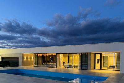 REV2005196 Resedinta High-Class l Minimalism l Arta si Confort - 2