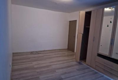 Vand apartament cu 1 camera Calea Aradului - 1