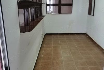 Spațiu comercial, de 150 mp, în Central - 5