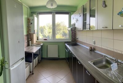 Apartament cu 3 camere semidecomandat, mobilat în Central - 2