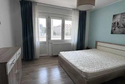 Apartament spa?ios de inchiriat 4 camere, 107 mp utili Ultracentral, Pia?a I.C. Bratianu, Tm - 3
