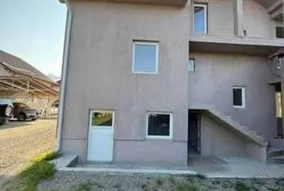 Casă cu 7 camere cu Teren 998 Mp în Ocna Șugatag - 7