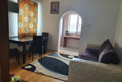 Apartament decomandat în Central - 3