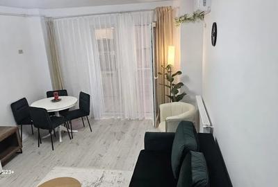 Apartament de 2 camere, decomandat si foarte spatios, Central Adress - 1
