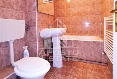 Apartament 3 camere, centrala proprie, zona Sagului - 12