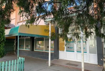 Spațiu comercial, de 105 mp, în Central - 3