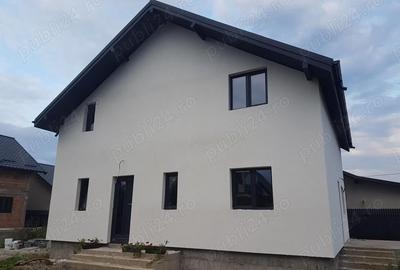 Casă cu 5 camere în Central - 4