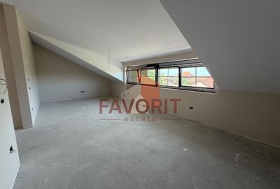 Duplex cu 7 camere cu Canalizare în Bucovina - 17