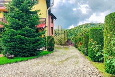 Casa de vanzare Moieciu Bran, langa Castel – Ideal pensiune, comision 0 - 5