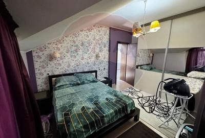 Casa / Vila cu 5 camere de vanzare - 11