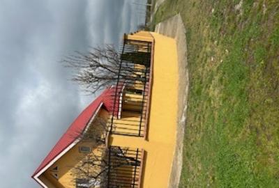 Casă cu 4 camere cu Teren 450 Mp în Central