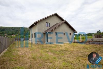 Vila spa?ioasa cu vedere la padure, la doar 15 minute... - 26