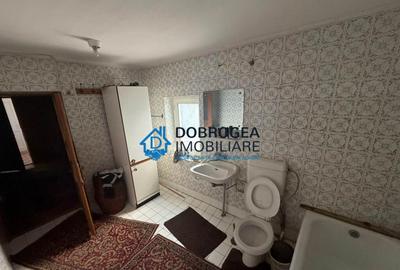 Casă cu 5 camere cu Teren 675 Mp în Central - 2