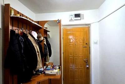 Apartament cu 3 camere decomandat, mobilat în Colentina - 9