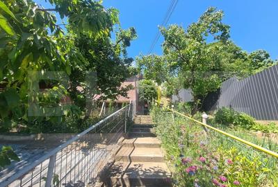 Casa de vanzare, cu 2 camere, 54 mp, zona Smardan - 8